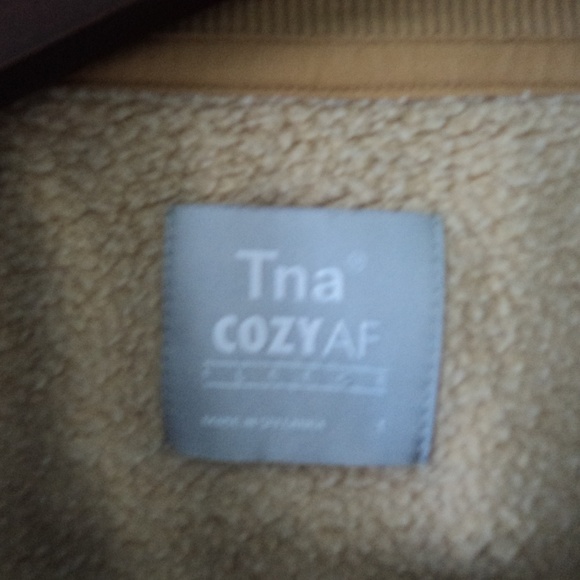 TNA CozyAF Cropped Sweater - Picture 4 of 4